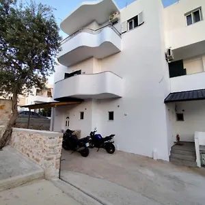 Apartment M&j, Ksamil